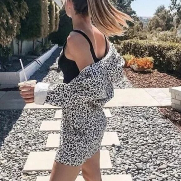 Leopard Print Cropped Denim Jacket White & Black - Picture 1 of 5